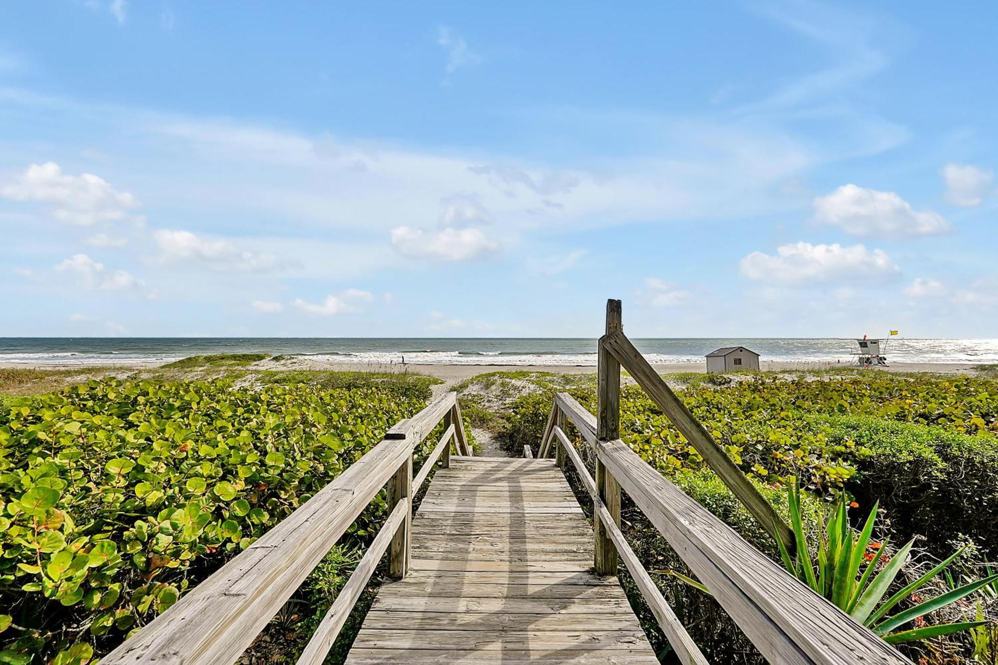 Direct Oceanfront Condo With Amazing Views Near Cocoa Beach Exterior photo